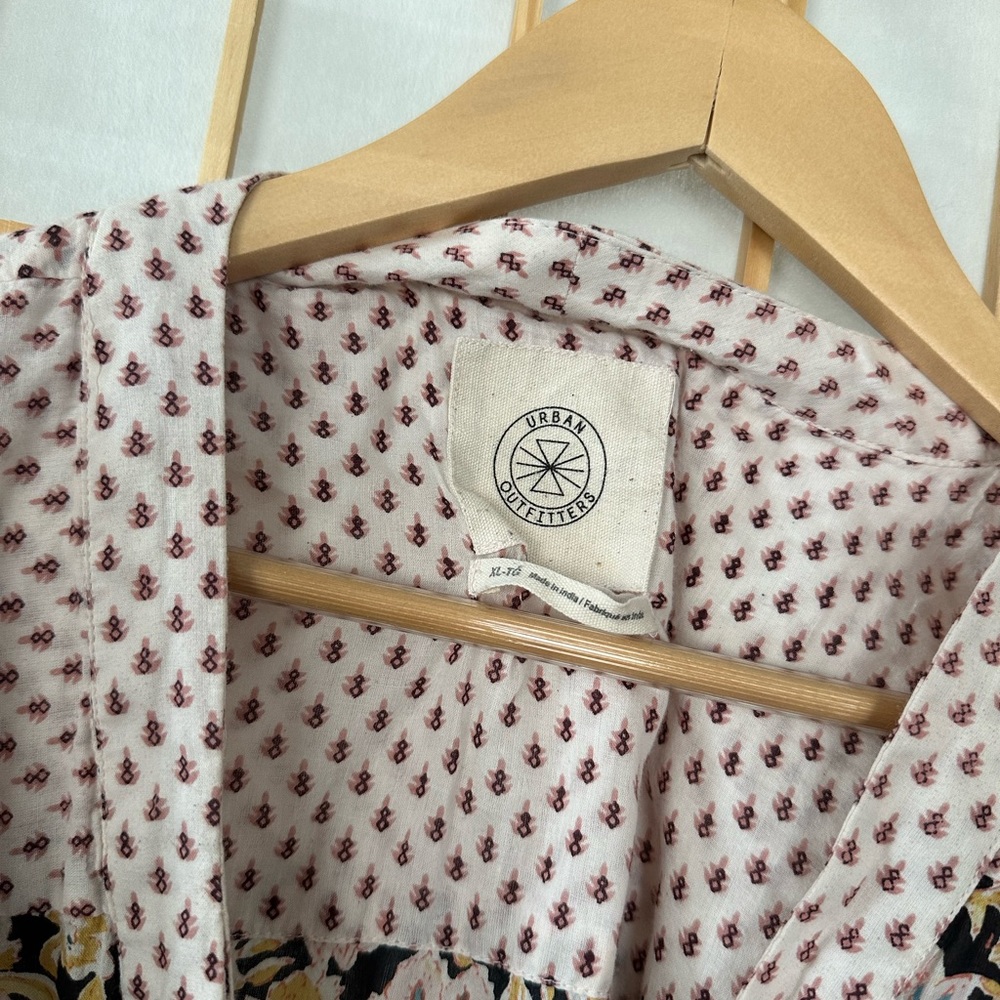 Patterned Jumpsuit - image 4